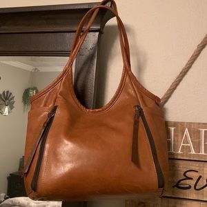 Rough and Tumble 7 pocket tote